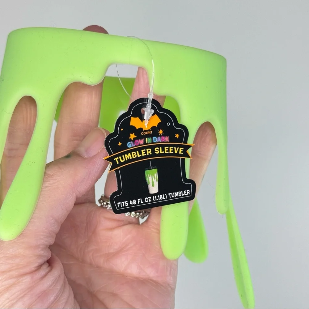 NEW Target Bullseye Playground Glow-In-The-Dark Tumbler Sleeve